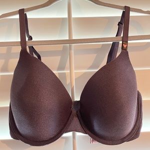 NWOT 32DD VS Tshirt bra
